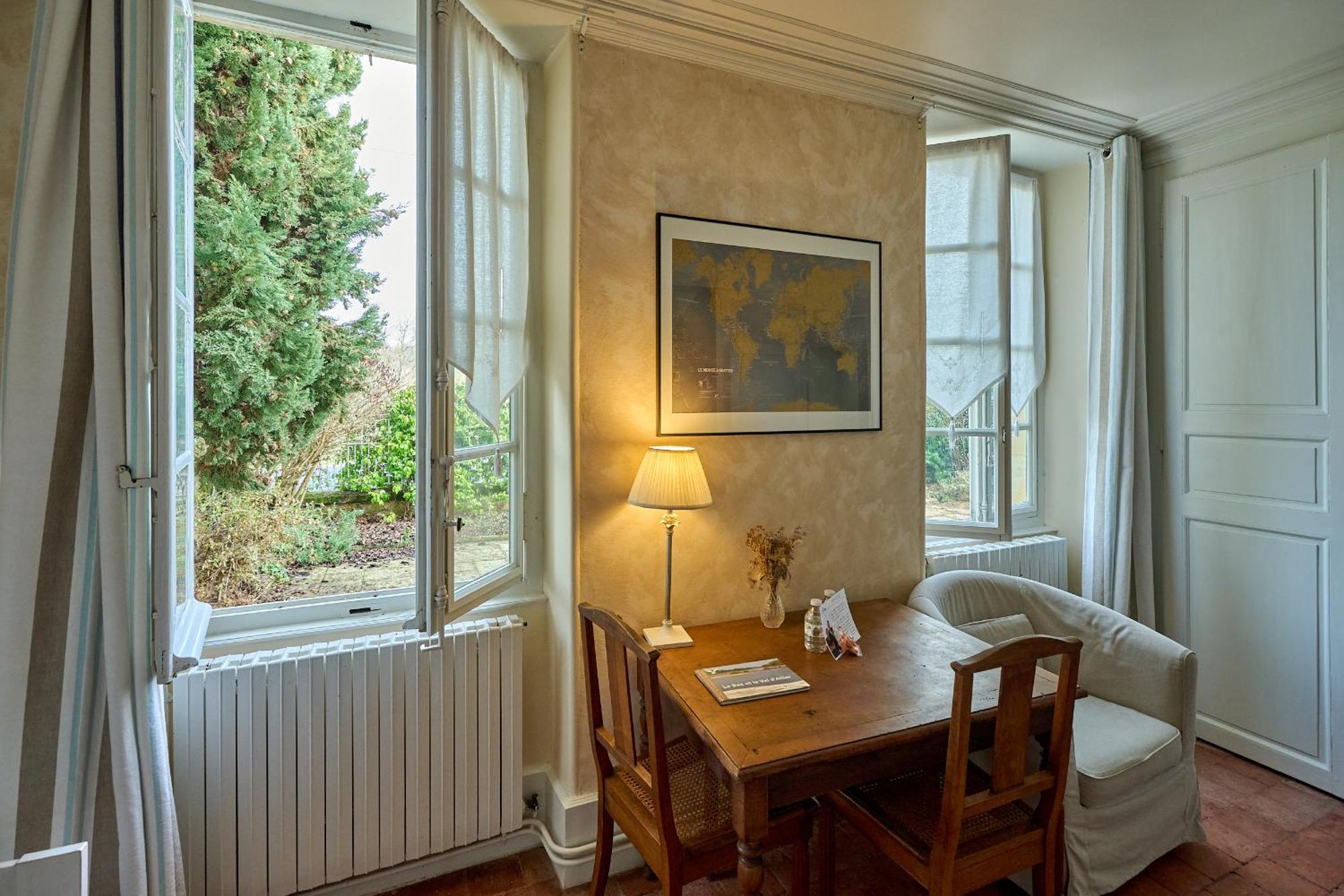 Le Nid Du Marinier Appartement Cuffy Buitenkant foto